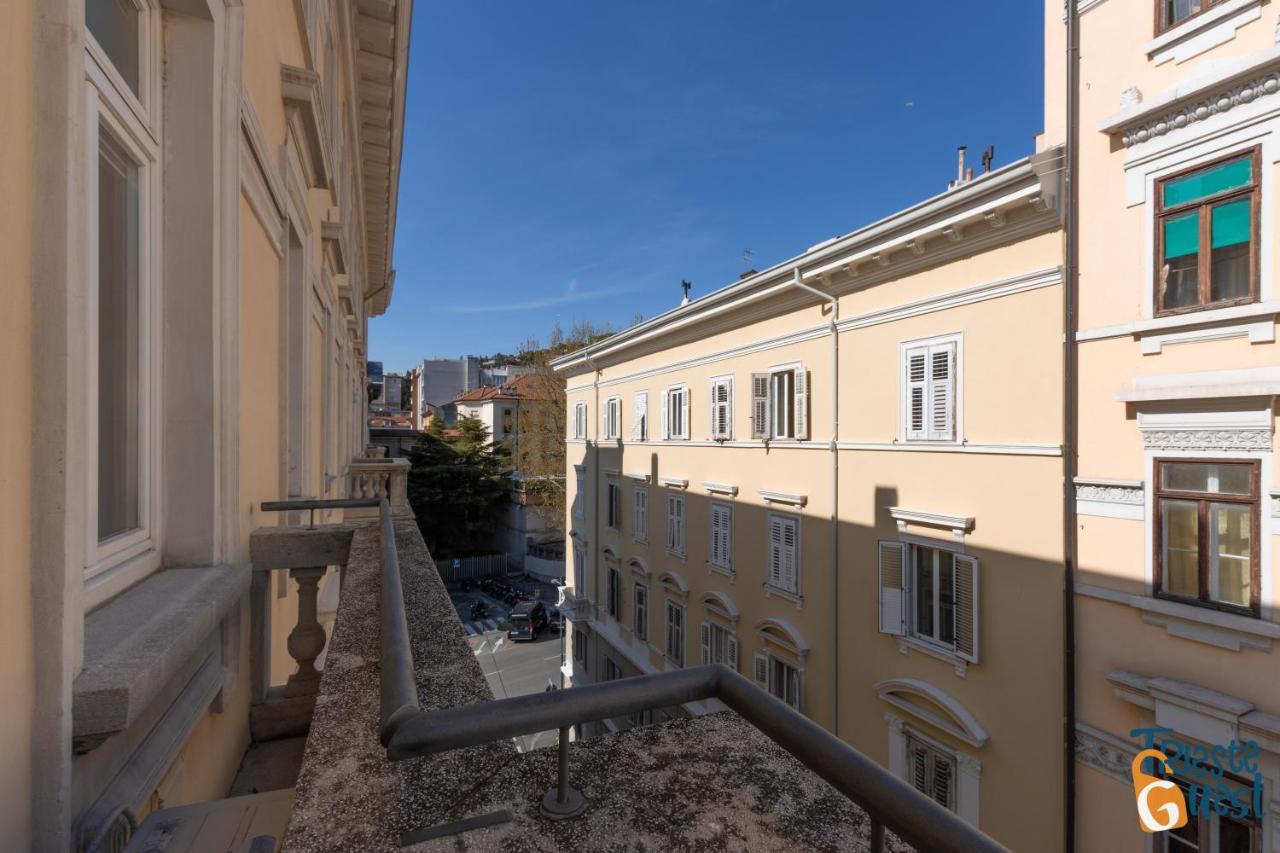 Апартаменти The House Of Joy - Luminoso - Clima - Balcone Трієст Екстер'єр фото